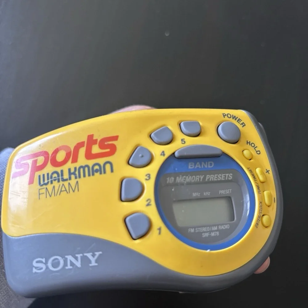 Sony SRF-M78 Portable AM/FM Radio Jogging Running Radio Rare‎